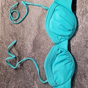 Swimsuit Top (M)